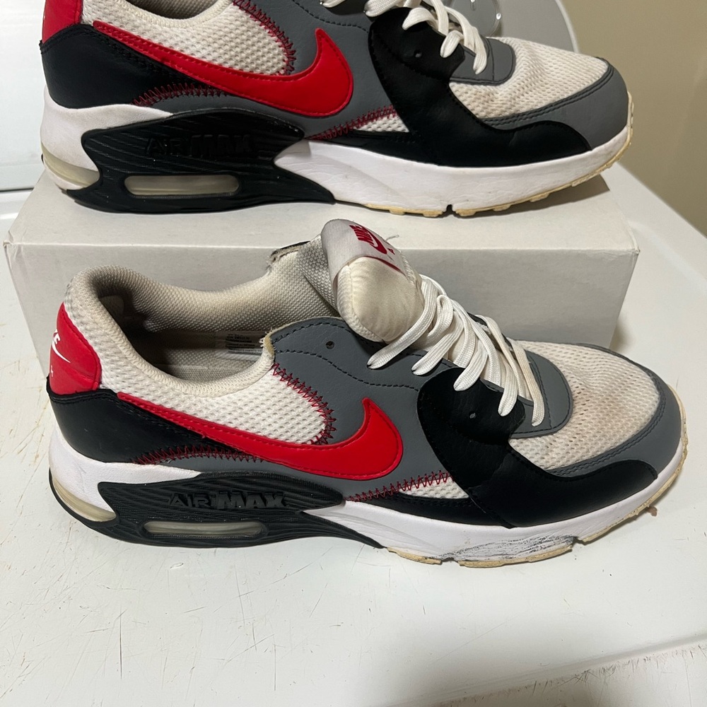 Nike Air Max Men's Shoes - Red, Black, Gray, White